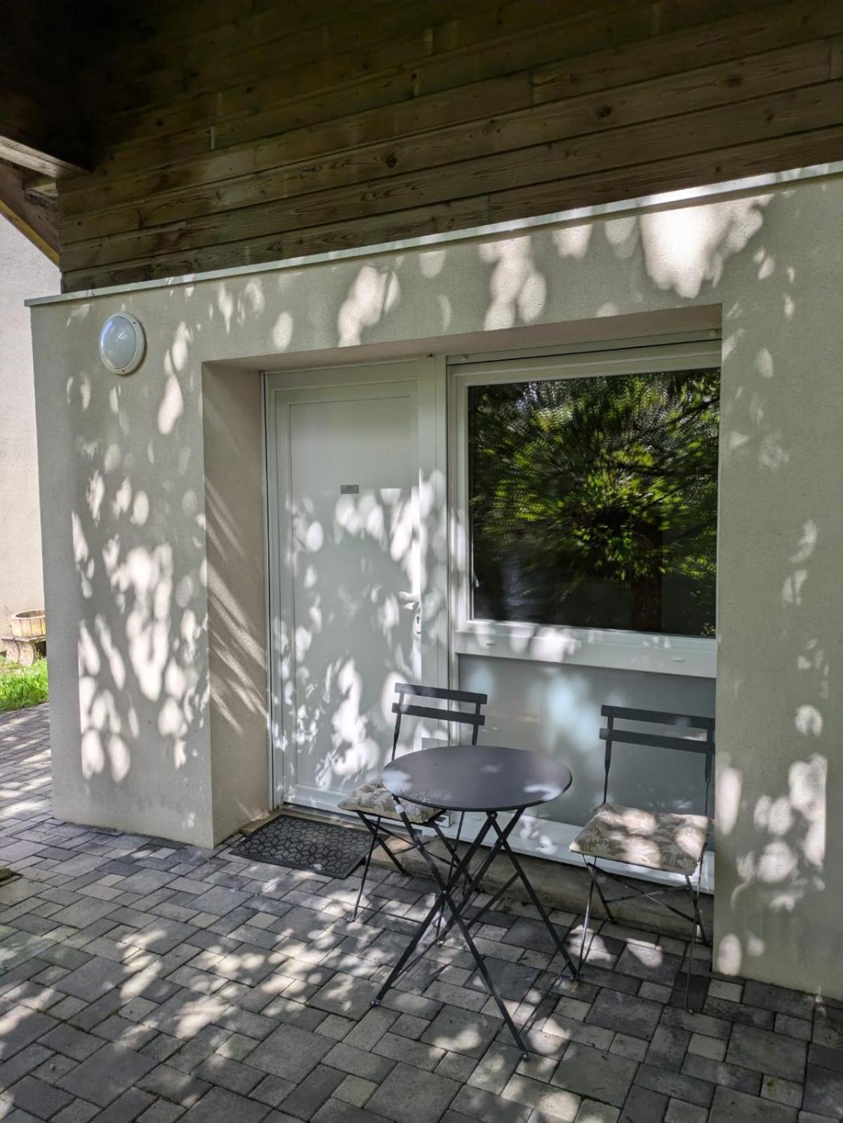 Studio Rez De Chaussee Avec Terrasse Centre Thermal Et Touristique - Casa Amnéville Buitenkant foto